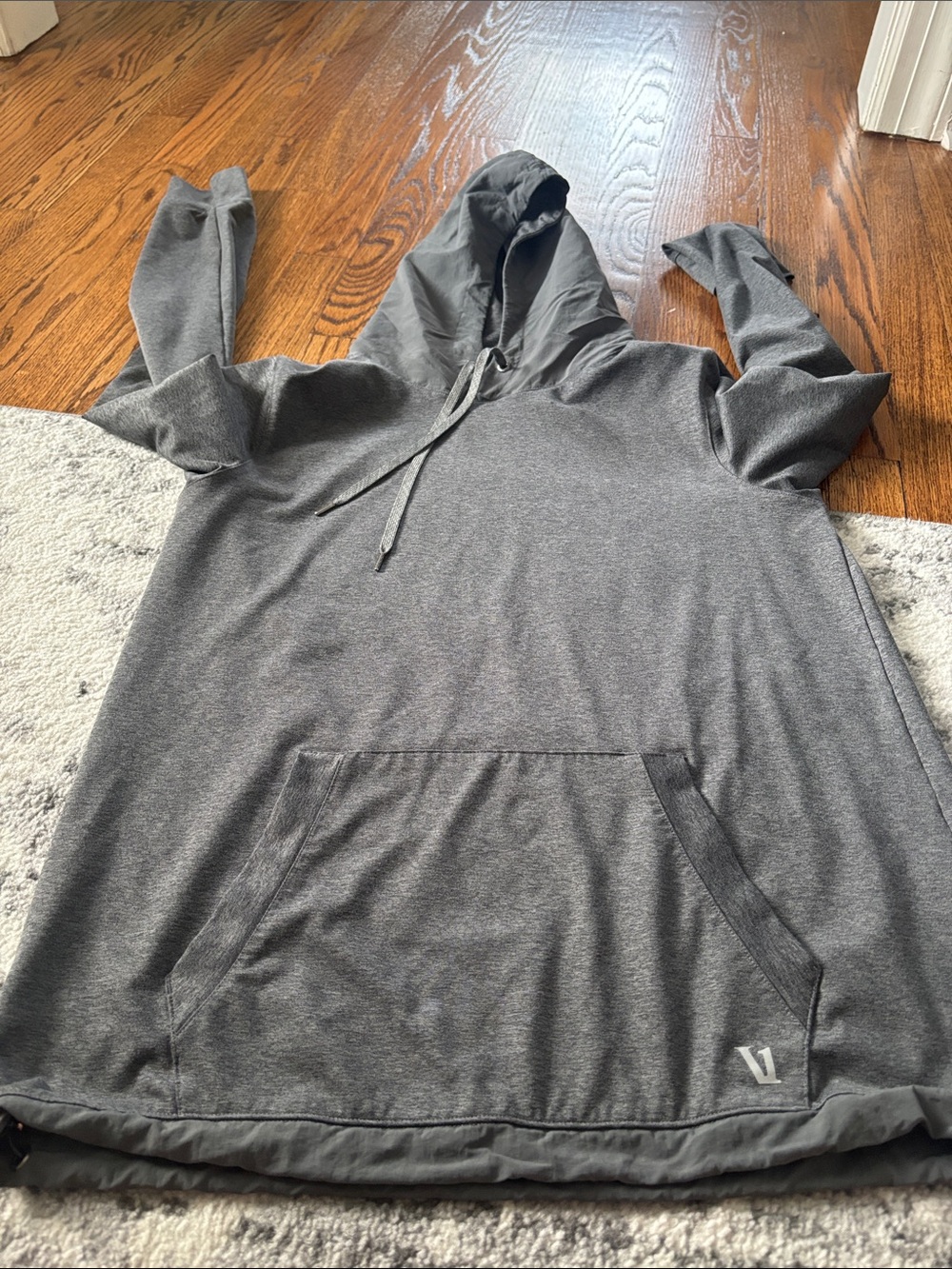 Vouri Hoodie - Picture 2 of 2